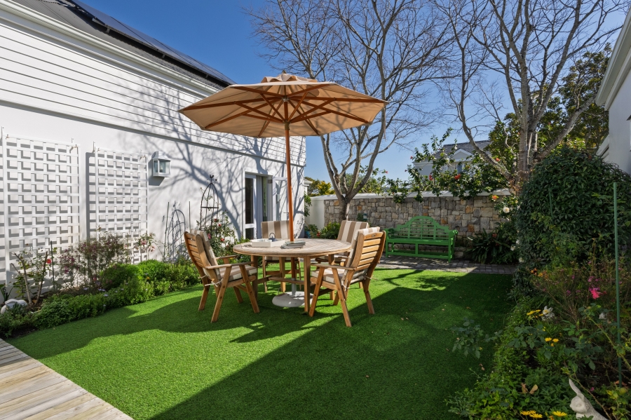 4 Bedroom Property for Sale in Thesen Islands Western Cape